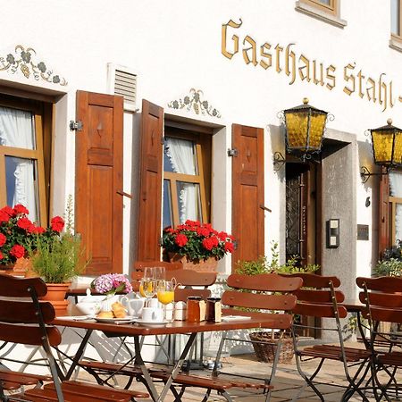 Gasthaus Weingut Stahl Oberwesel Bagian luar foto