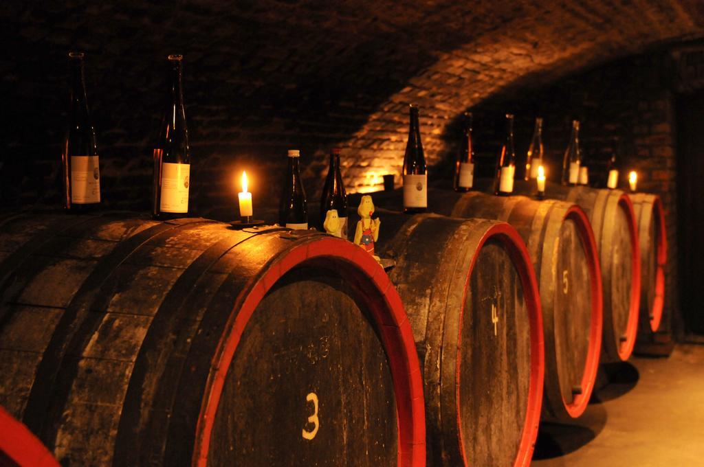 Gasthaus Weingut Stahl Oberwesel Bagian luar foto