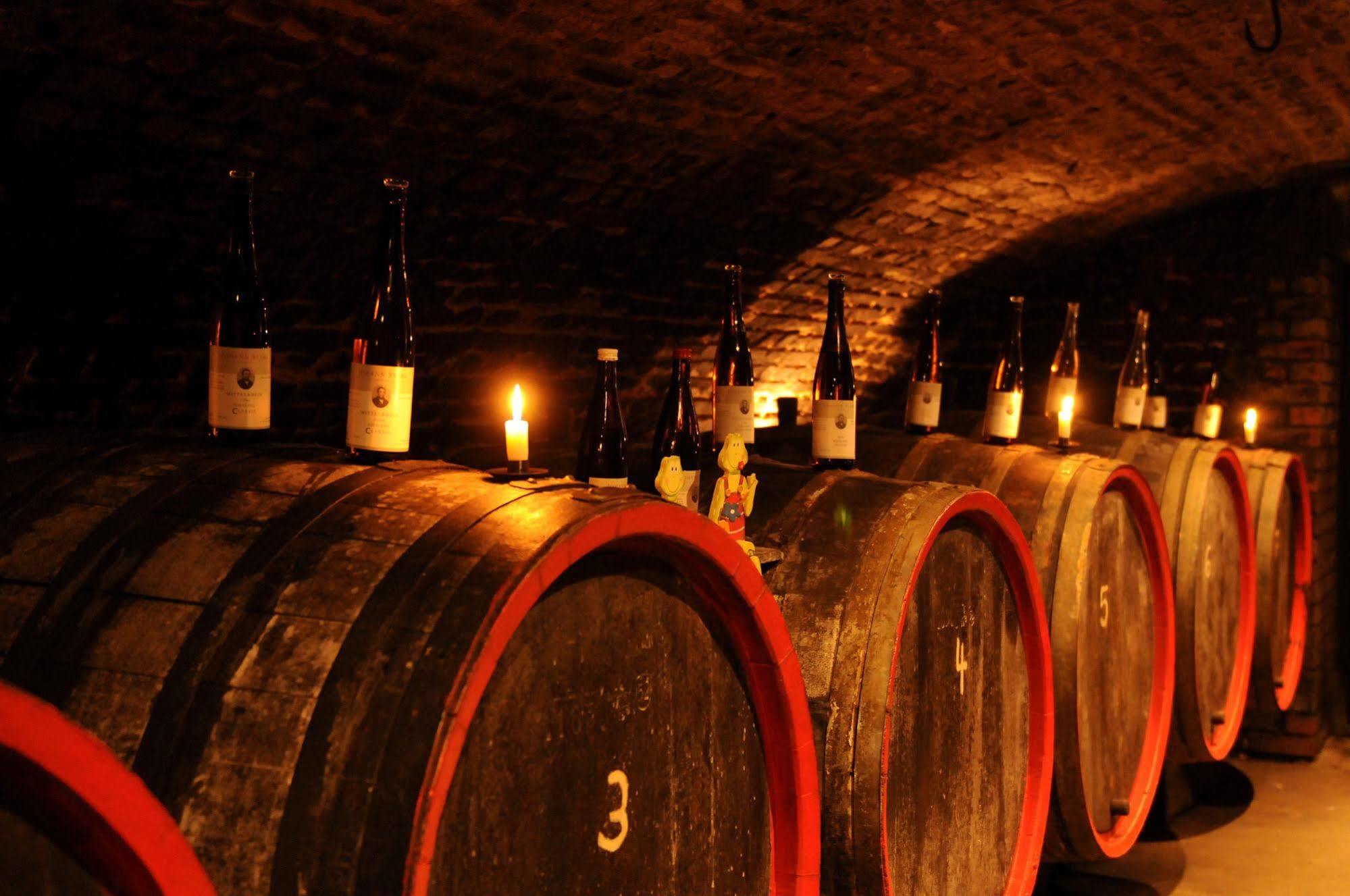 Gasthaus Weingut Stahl Oberwesel Bagian luar foto
